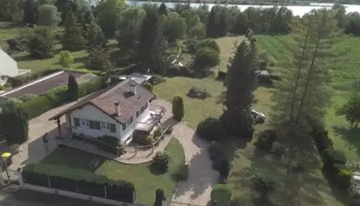 Tres belle maison sur sainte aulde avec acces direct sur la marne