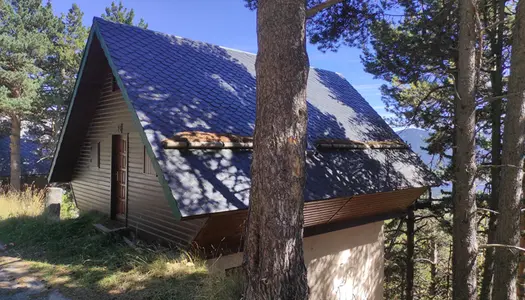 UN CHALET DE 60 M² SUR UN TERRAIN DE 280M² comp