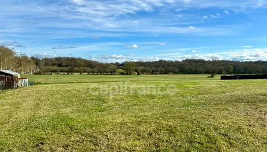 Dpt Gers (32), à vendre proche de LE HOUGA terrain à bâtir de 1905 m2