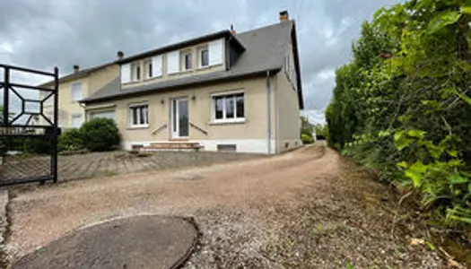 Maison Bourges 5 pièce(s) 140 m2 