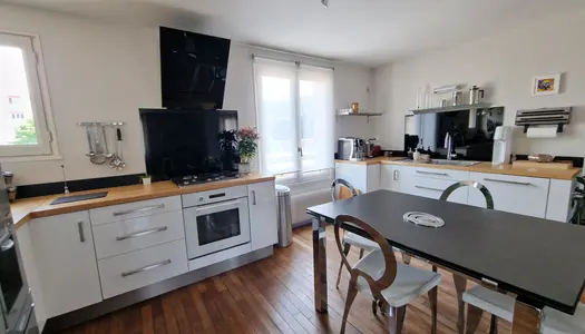 Vente Appartement 103 m² à Couzon-Au-Mont-d'Or 335 000 €