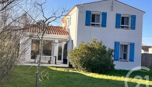 Maison 6 pièces 144 m²