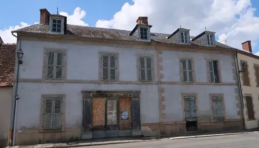 Maison 14 pièces 300 m² 