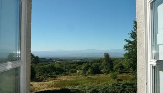 Appartement T2, vue imprenable sur les Pyrénées, a 