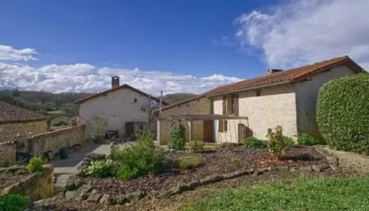 Fabuleuse maison de campagne spacieuse avec maison d'amis, dans