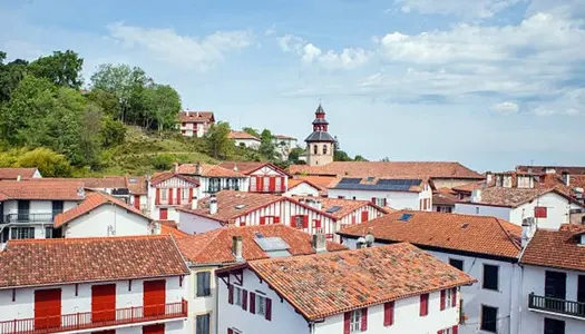 Propriété Prestigieuse à Ciboure - Charme Basque 