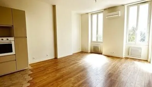 Appartement 4 pièces 80 m² 