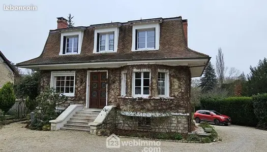 Maison 6 pièces 160 m²