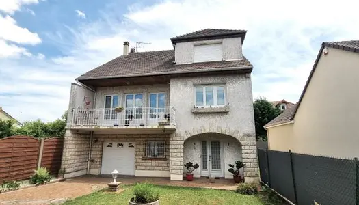 Maison 6 pièces 178 m² 