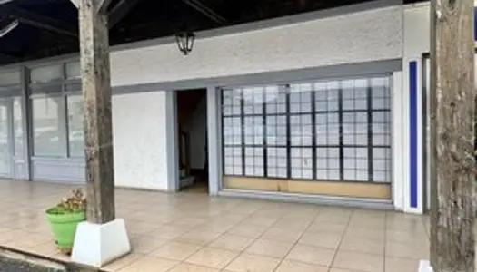Local commercial 80 m²