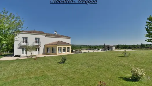 Dpt Lot et Garonne (47), à vendre VILLENEUVE SUR LOT maison P6 de 250 m² - Terrain de 29 800,00 