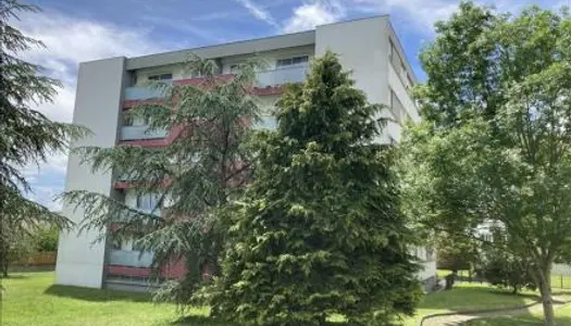 Appartement 4 pièces 79 m² 