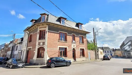 Maison 8 pièces 200 m² 