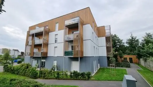 Appartement de type 2 en rez-de-jardin VENDU LOUÉ 7080 URO PAR AN HORS CHARGES