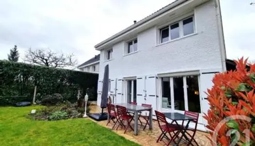 Maison 5 pièces 107 m² 