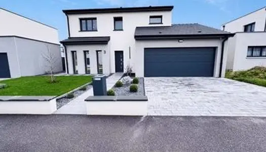 😍 Charmante maison de 129m² avec jardin et lagon jacuzzi 😎