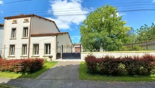 Maison 6 pièces 210 m² 