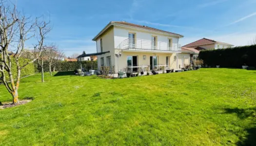 Maison 6 pièces 150 m²