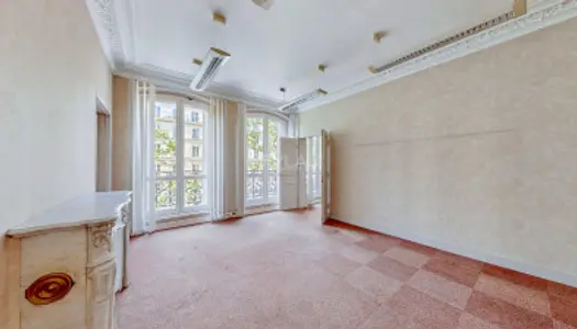 PARIS 4 - Appartement 6 pièces de 156m2 