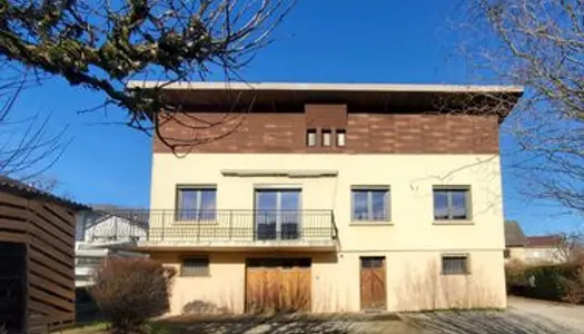 Maison à louer 90m2 marchaux-chaudefontaine 