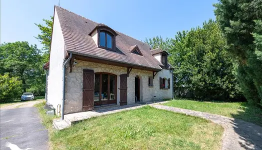 Maison traditionnelle 6 pièces 138 m²