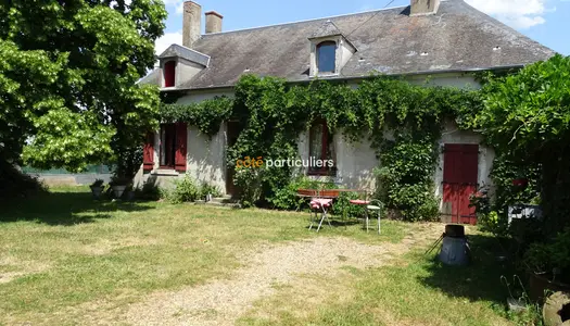 Vend maison bourgeoise avec grange et jardin à Lignières