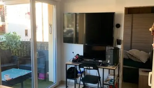 Appartement deux pièces Le Rouret