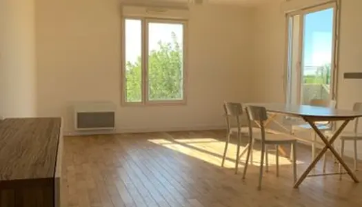 A louer appartement T2 meublé de 50 m2 à Bussy-saint-Georges 