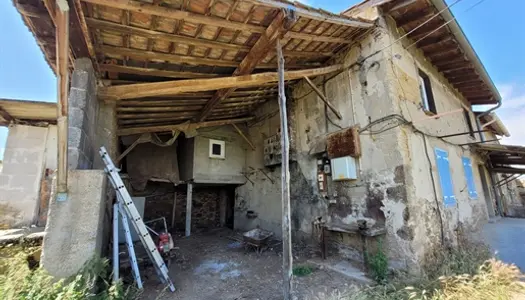 Maison d'habitation a rénover sur 13 ha 