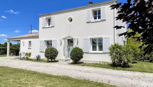 Maison 6 pièces 147 m² 