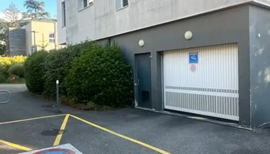 Parking - Garage Vente Gières   22000€