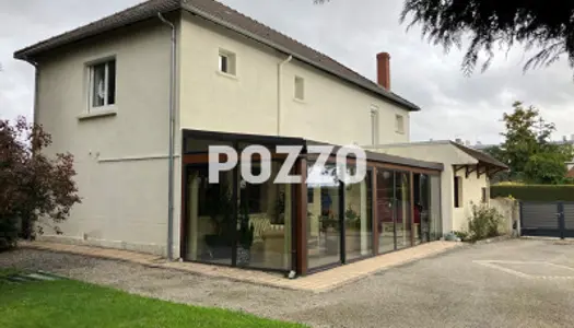 Maison 7 pièces 176 m²