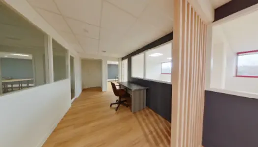 Bureaux 148 m²
