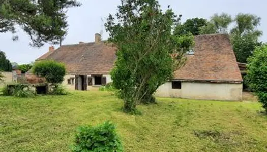 Maison de type longère à rénover 