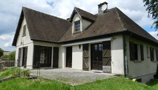 Maison individuelle sur terrain arboré de 1338 m2 