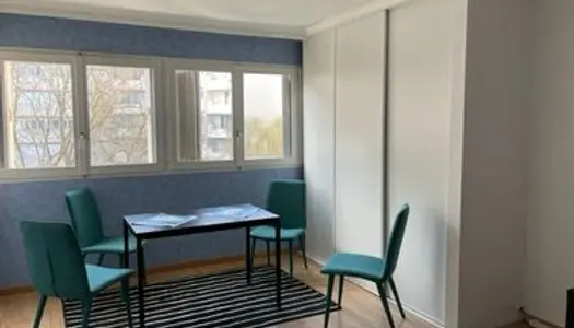 Location studio meublé 40m² Deuil La Barre 