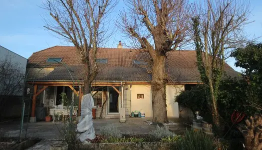 Maison 7 pièces 145 m²