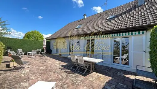 Maison 8 pièces 215 m² 