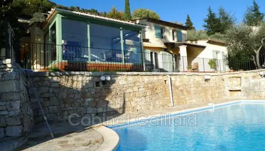 Villa 5 pièces 152 m²