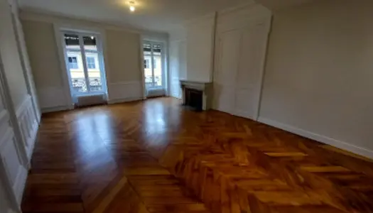 Appartement 4 pièces 135 m²