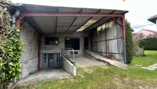 CENTRE DEUIL LA BARRE - Beau hangar de 210m2 en plein centr