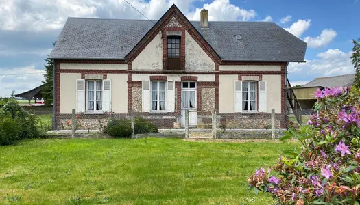 Maison 5 pièces avec batiments 