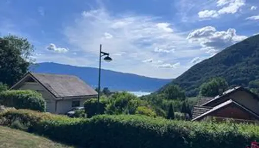 Maison vue lac à Bluffy Menthon-Saint-Bernard 