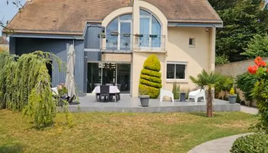 Maison d'Architecte Exceptionnelle - Île de Loisirs de Cergy-Neuville