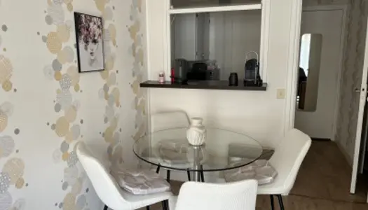 Studio 1 pièce 22 m² 