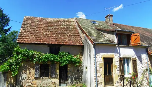 Vente Maison de village 60 m² à Saint-Saulge 46 000 €