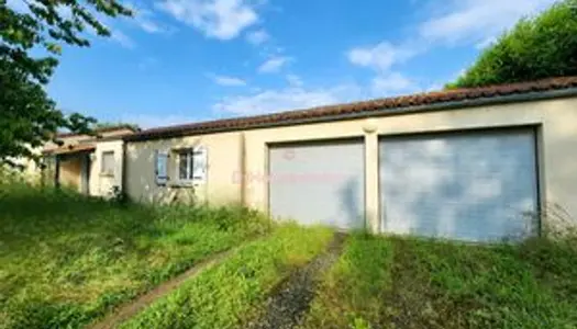 Maison de plain-pied de 120 m² habitable à Chavagné, sur une parcelle de 1458 m 
