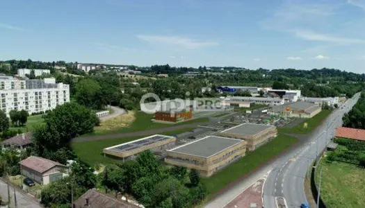 Local commercial 600 m² 