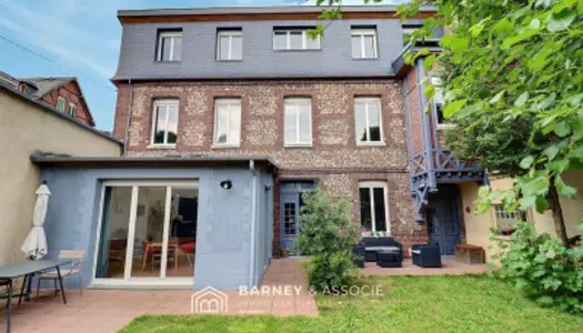 Maison 6 pièces 190 m² 