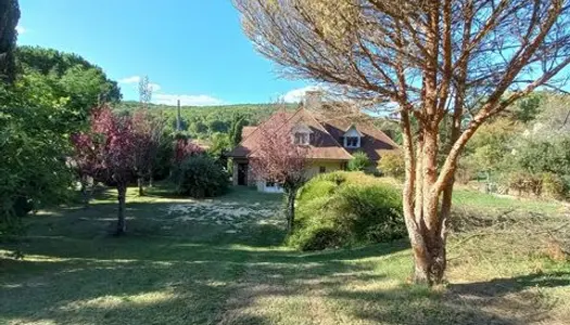 Local Commercial et appartement en périgord noir